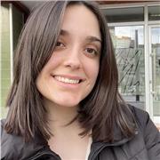 Clases de inglés, catalán y castellano. Soy licenciada en Estudios Ingleses. Experiencia en academia e institutos